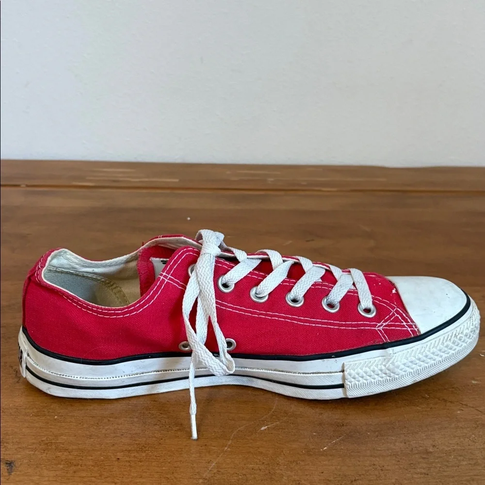 Converse All Star Red Canvas Sneakers Size 8